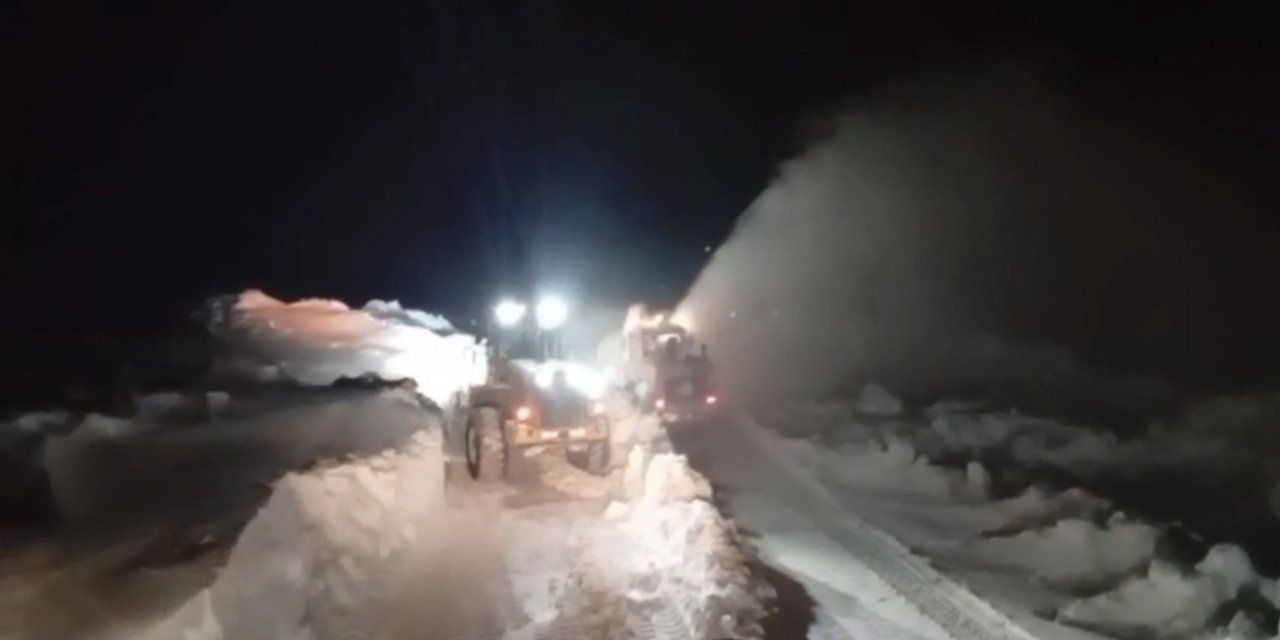 Ağrı-Kağızman kara yolu ulaşıma açıldı