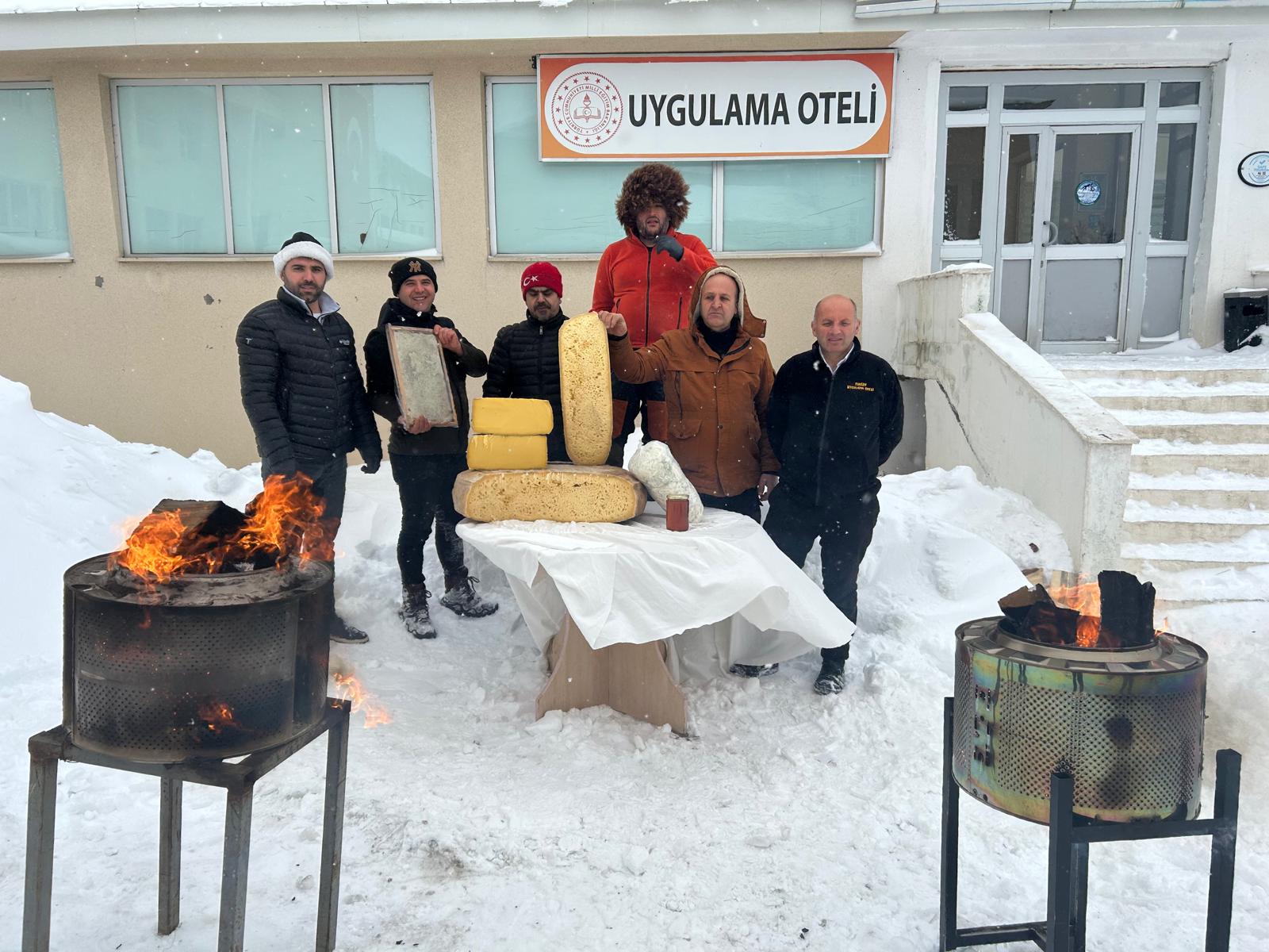 Sarıkamış’ta geleceğin turizmcileri yetişiyor