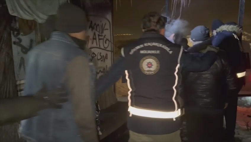 Kars’ta ‘Kalkan-1’ operasyonu: 16 düzensiz göçmen  yakalandı