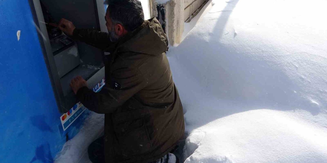 Kışın en sert yüzü Bitlis’te