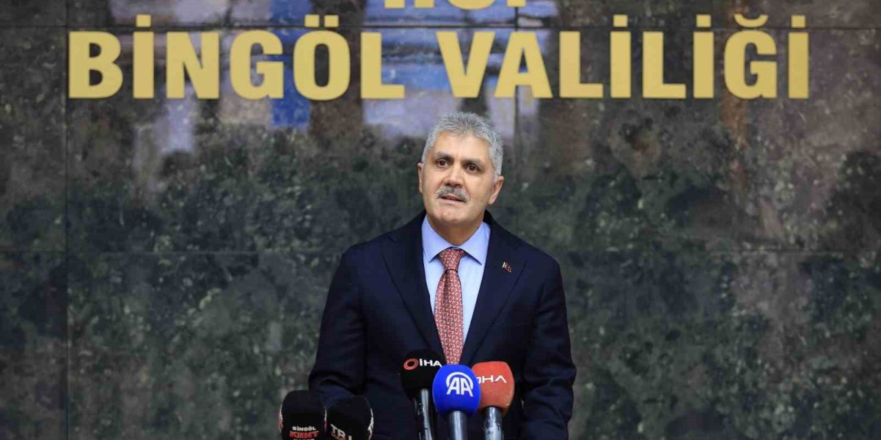 Bingöl Valisi Çelik görevine başladı