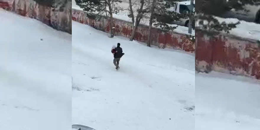 Kars’ta vefa dolu görüntü: Hasta annesini kucağında taşıdı