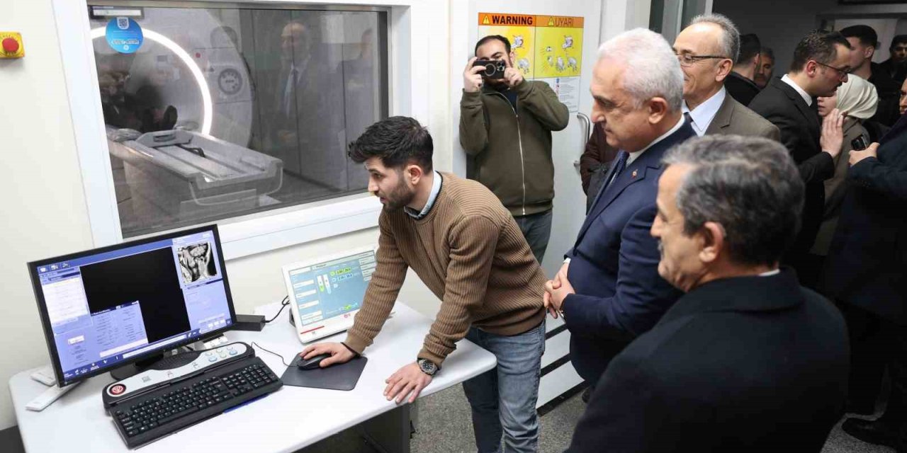 Muş’ta yapay zeka destekli MR cihazı hizmete girdi