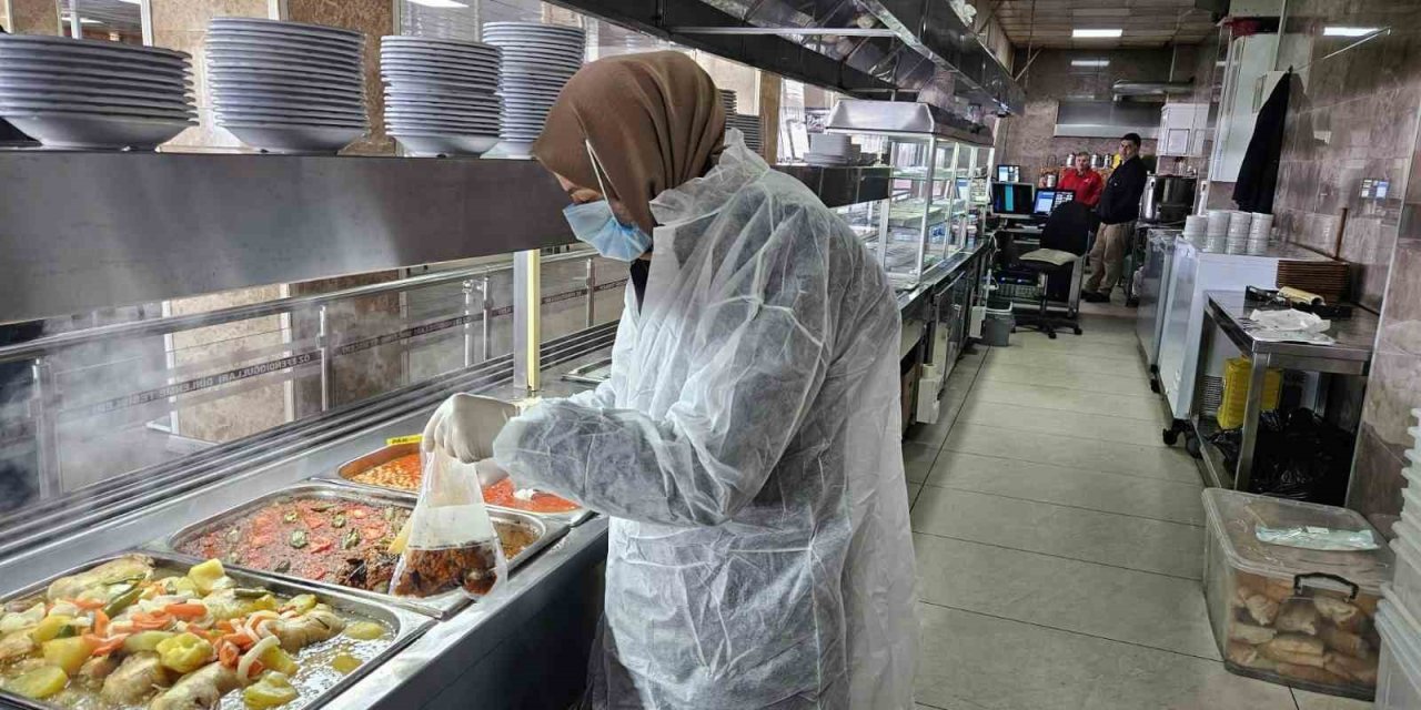 Gıda satışı yapan işyerleri denetlendi