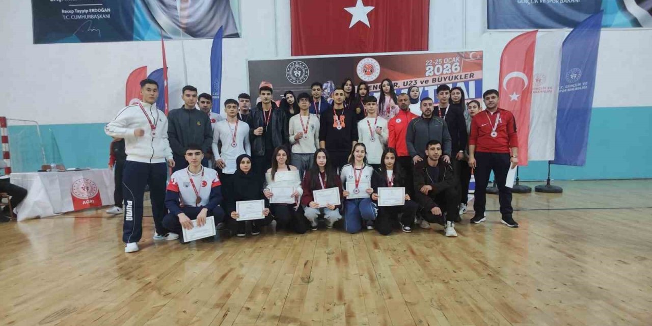 Malatya, Muay Thai Şampiyonası’ndan 25 madalyayla döndü