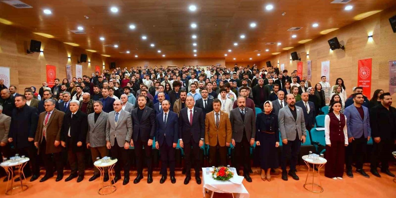 Van’da "Sosyal Psikoloji Kampı" başladı