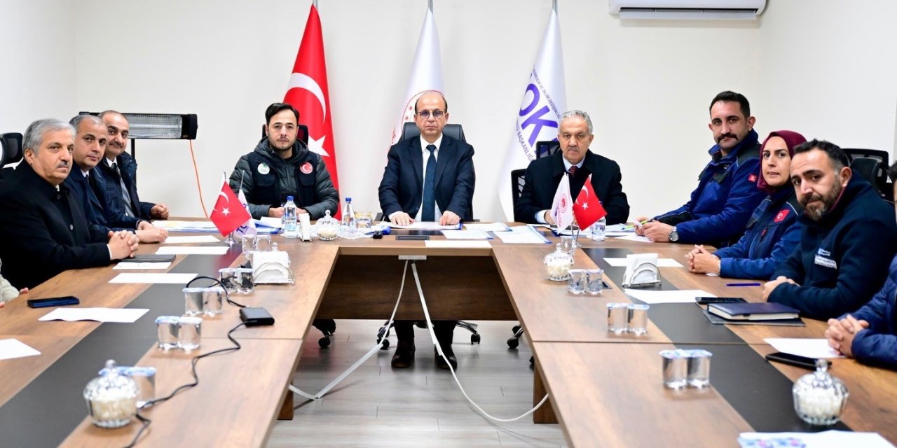 Başkan Geçit, "Gece gündüz demeden istişare içerisinde çalışıyoruz"