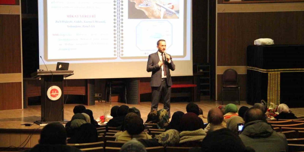 Umrecilere bilgilendirme semineri