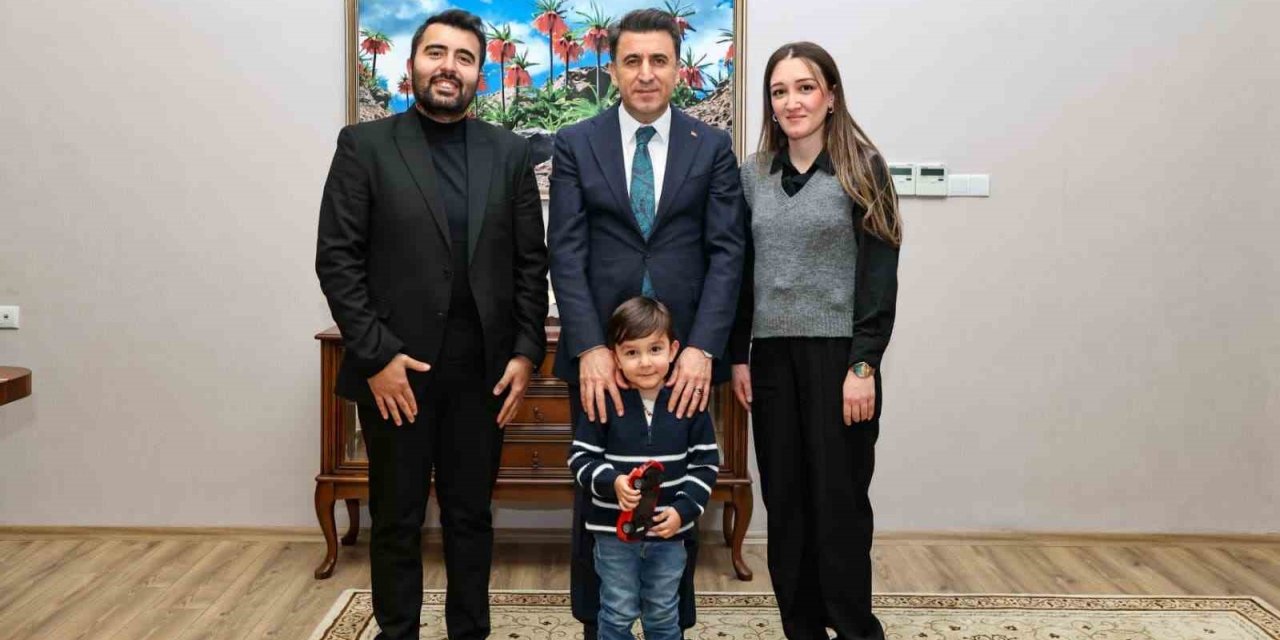 Vali Aygöl, vatandaşlarla bir araya geldi