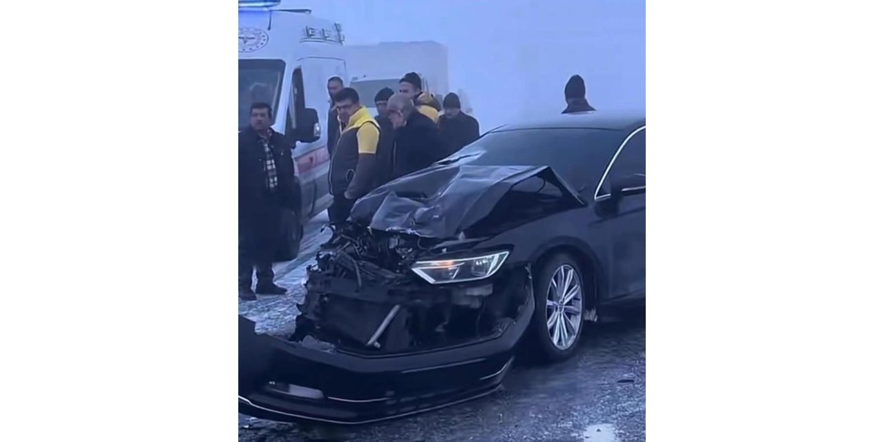 Ağrı’da sis kazaya neden oldu