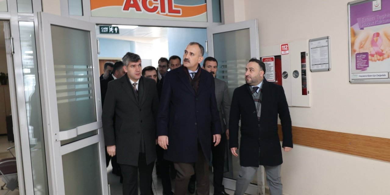 Vali Bozkurt’tan Diyadin Devlet Hastanesine Ziyaret
