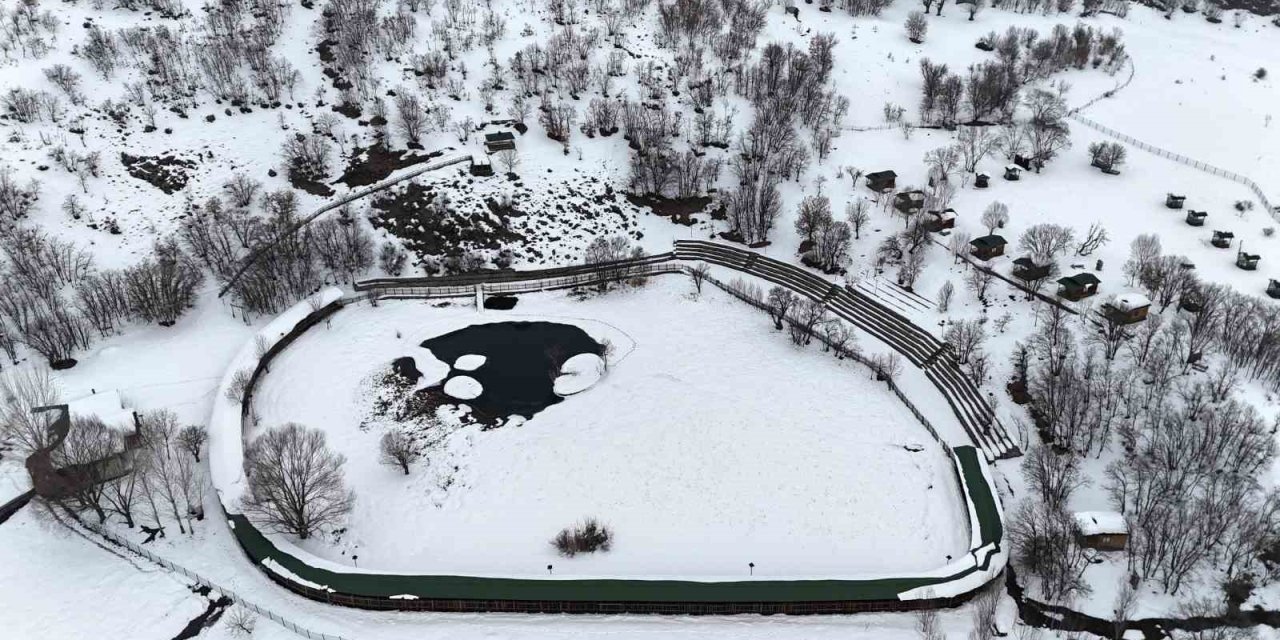 Yüzen Adalar karla kaplandı, beyaz örtü havadan görüntülendi