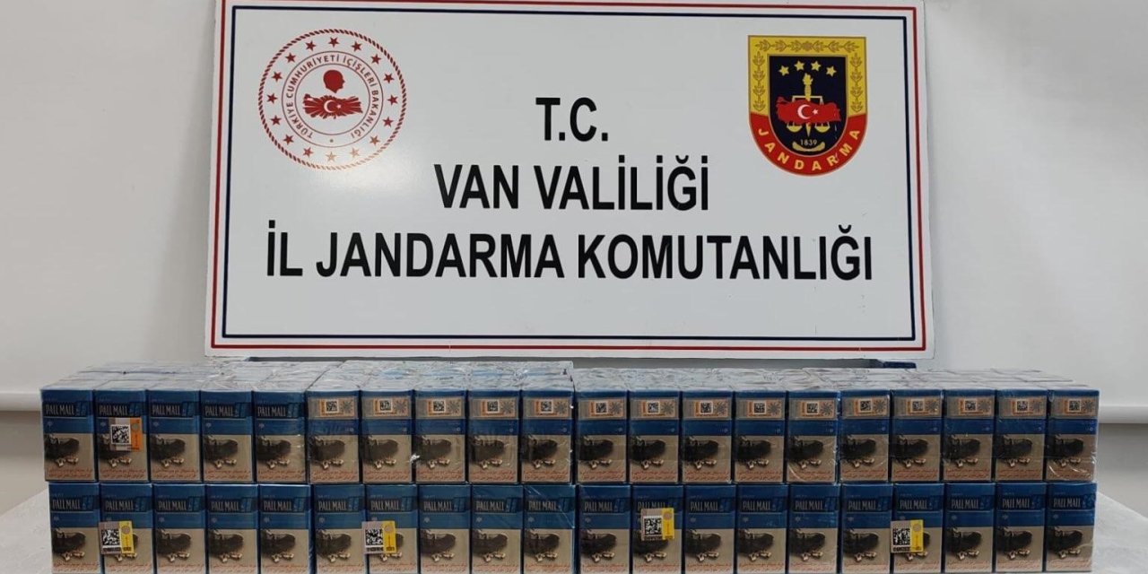 Van’da 720 paket gümrük kaçağı sigara ele geçirildi