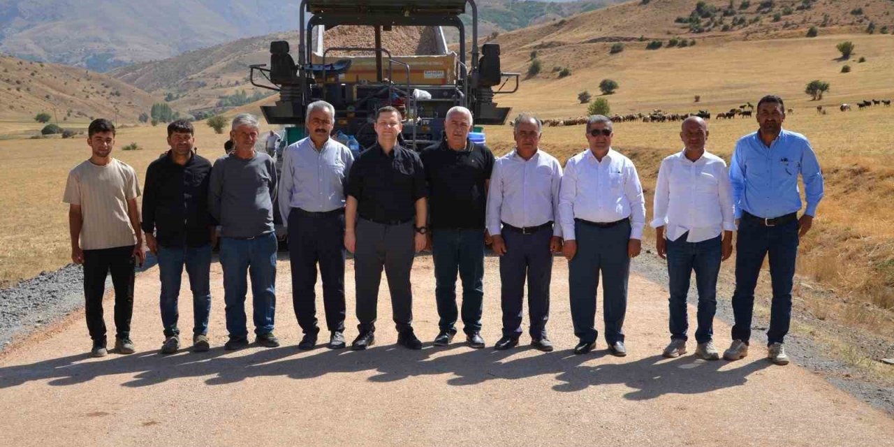 Kaymakam Demirer, özel idare ve KHGB’nin faaliyetlerini değerlendirdi