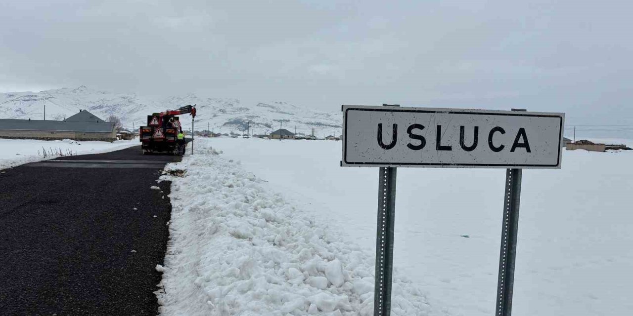 Patnos’ta trafik levhalarına düzenleme