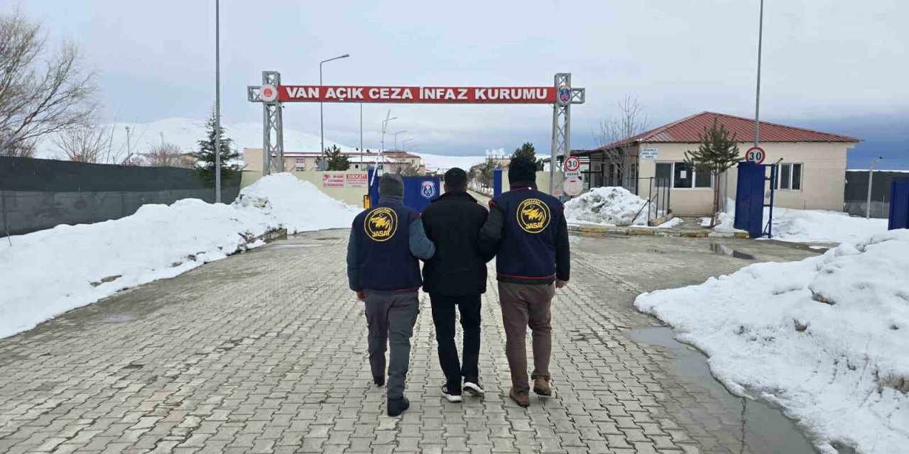 Hakkari’de 8 yıl hapis cezası bulunan şahıs yakalandı