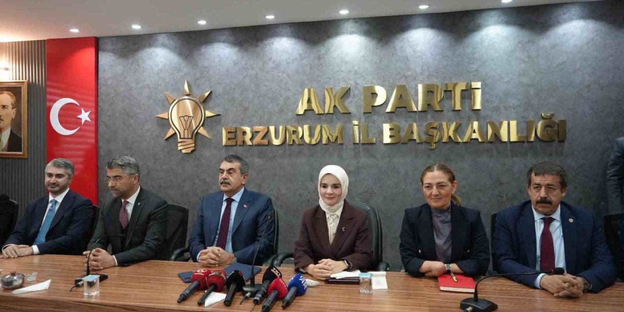 Bakan Tekin: "Türkiye’deki muhalefetin yaklaşımı sadece yalanlar, iftiralar üzerine ve insanların moral motivasyonunu kırmak üzerinedir"