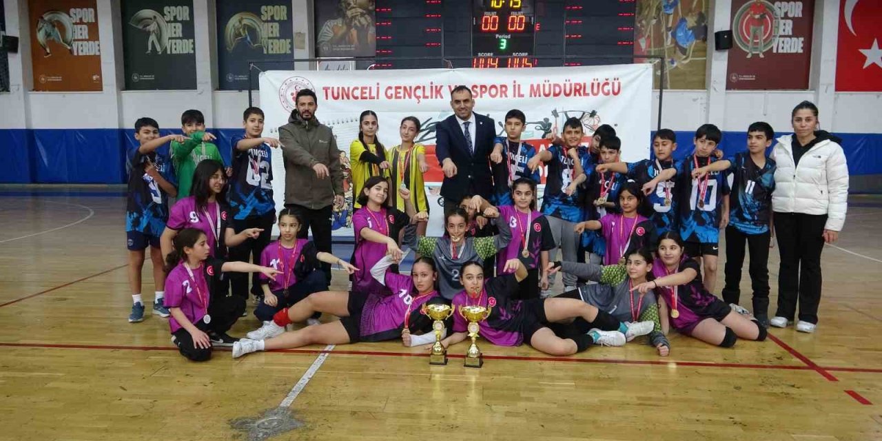 Tunceli’de çifte şampiyonluk
