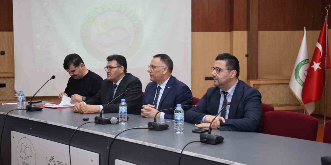 Iğdır Üniversitesi STK’larla güç birliği yaptı: 100’ü aşkın temsilci istişare toplantısında buluştu