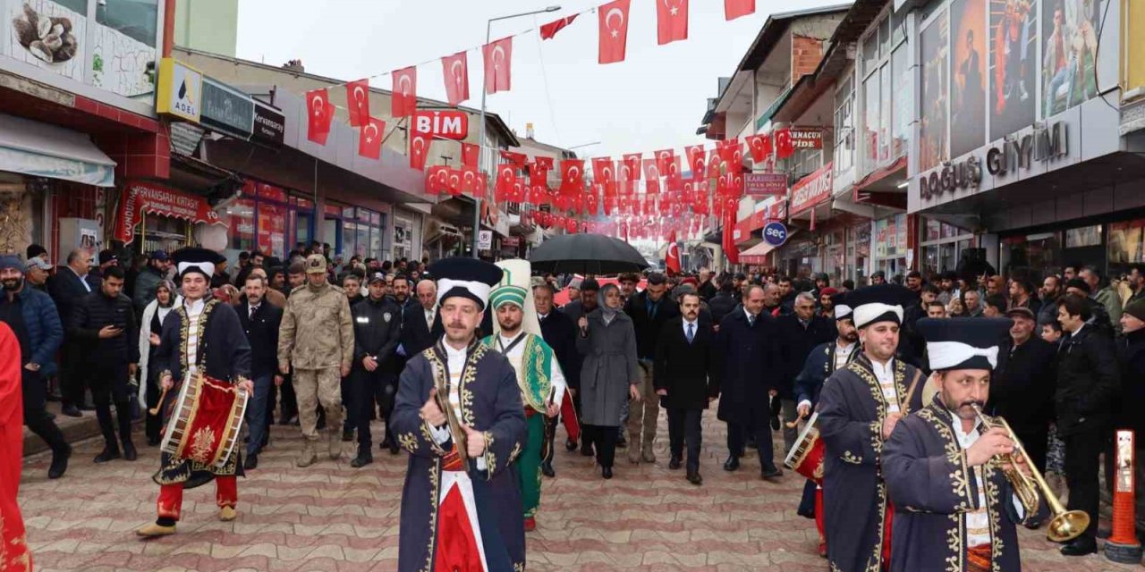Tercan Kaymakamı Duman’dan "şemsiye" görüntülerine açıklama