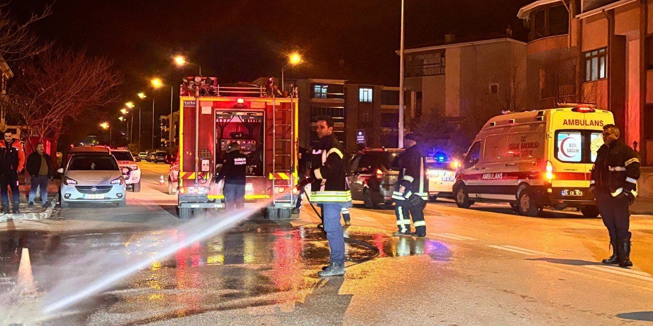 Otomobil ile motosiklet çarpıştı: 2 yaralı