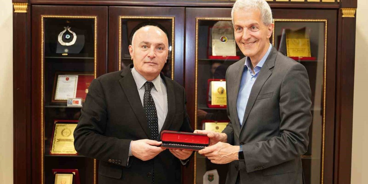 Alman Elçi Bredohl’dan ETSO’ya ziyaret: Erzurum’un yatırım potansiyeli değerlendirildi