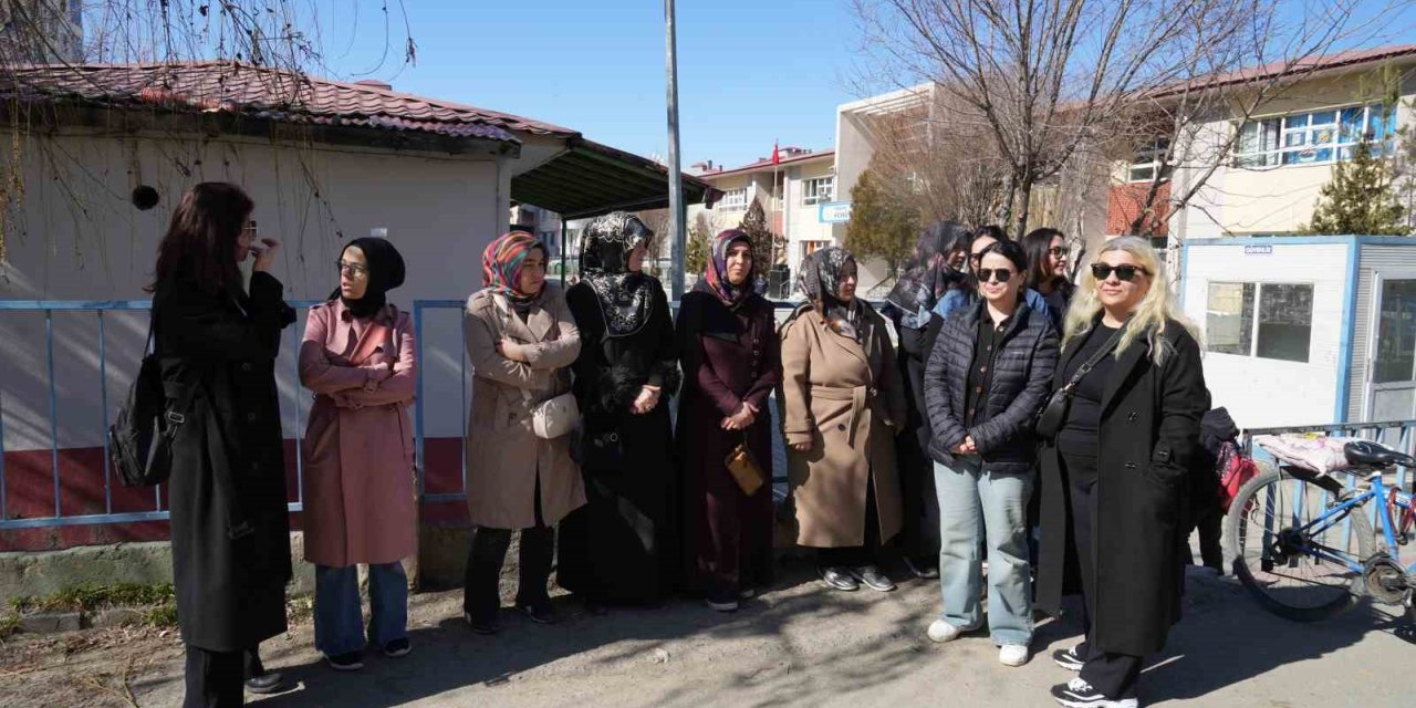 Iğdır’da ilkokulda veli krizi: 26 aile çocuklarını okula göndermek istemiyor