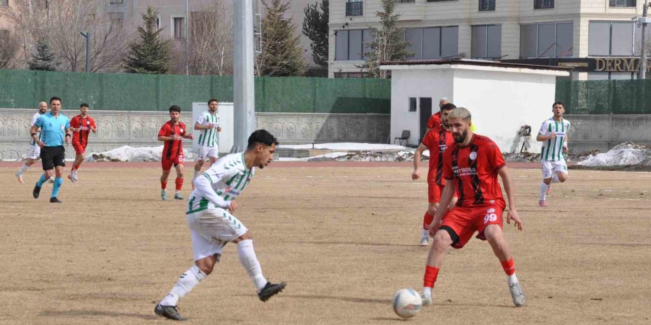 Kars 36 Spor: 2 Doğubayazıt Spor: 1