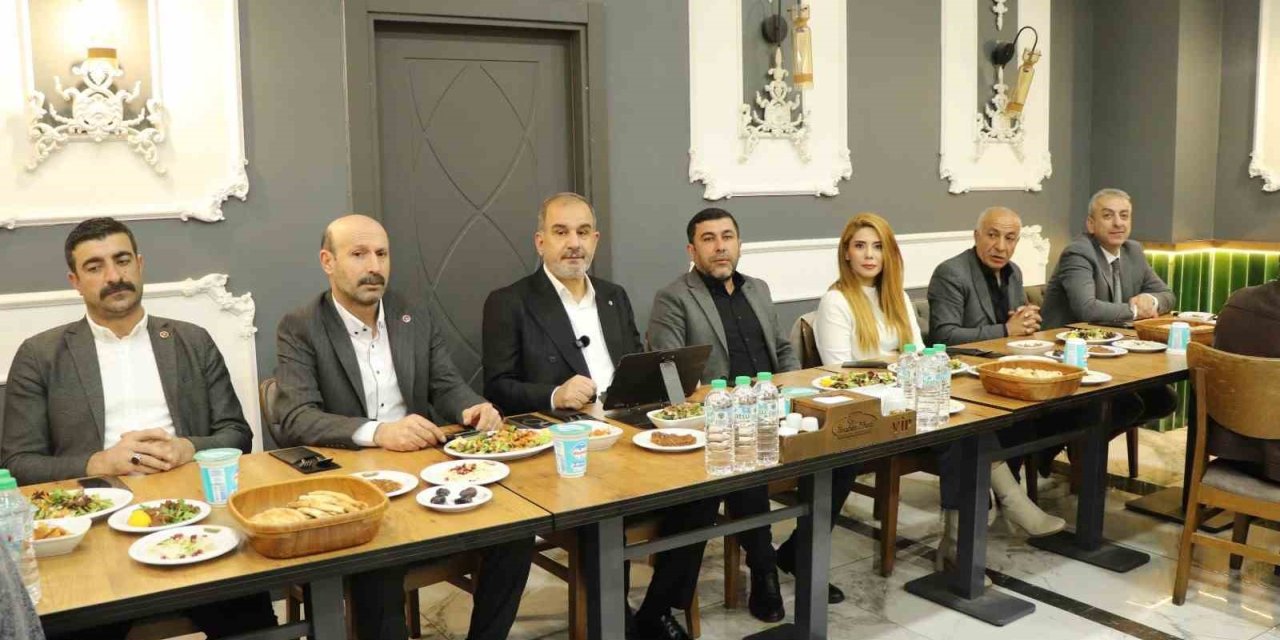 Başkan Alan, "Hepimizin ortak gayesi insanımız için daha güzel ve daha güçlü bir şehir inşa etmektir"