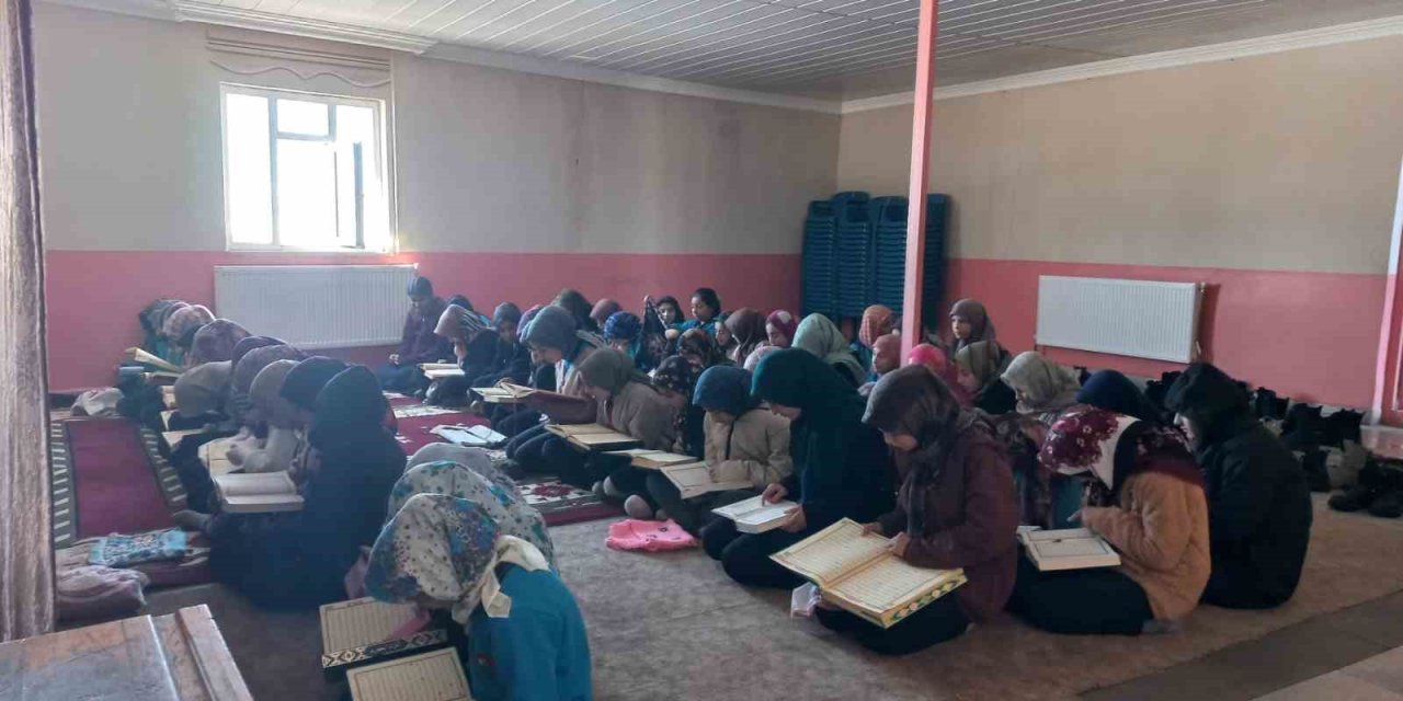 Emek Ortaokulu’nda Ramazan’ın manevi iklimi yaşatılıyor