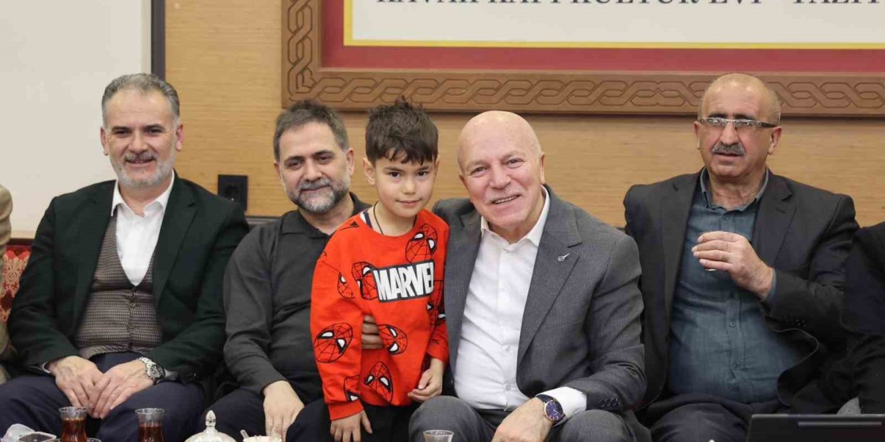 Başkan Sekmen ve Uçar vatandaşla buluştu