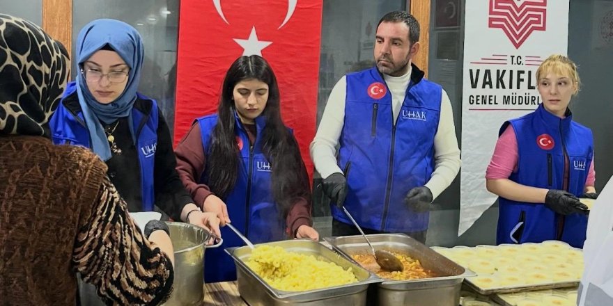 Geleneksel Harakani Sofrası Her Yıl Olduğu Gibi Bu Ramazan Ayında da Şehrimizde Kuruldu