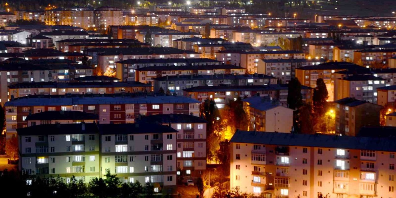 Erzurum’da bir yılda 7 bin 930 yapı ve 2 bin 381 yapı kullanma ruhsatı verildi