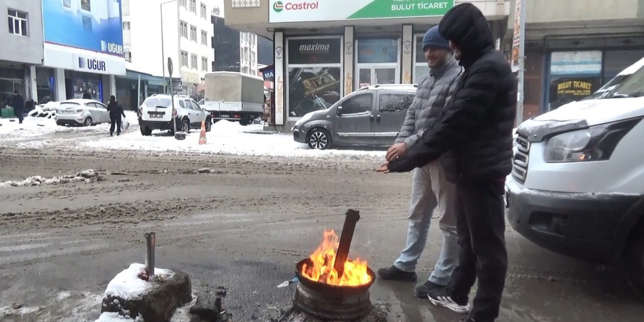 Kars eksi 15’i gördü: Baharda Sibirya soğukları etkili oluyor