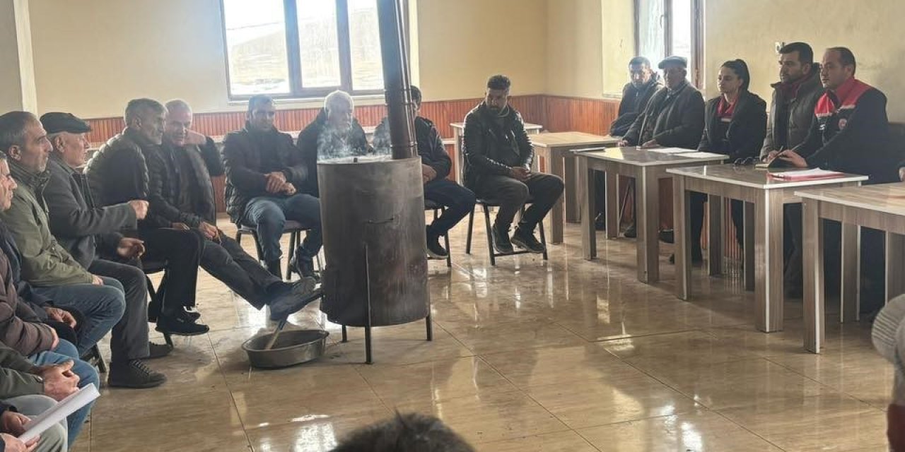 Digor’da üreticilere destek bilgilendirme toplantısı