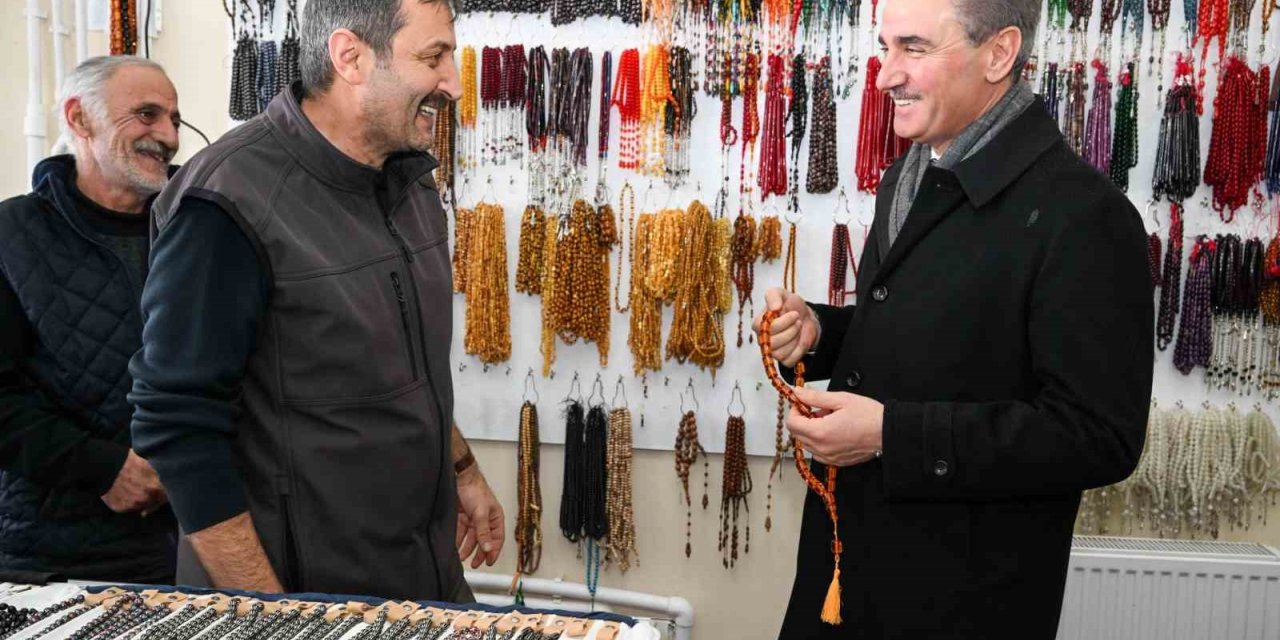 Vali Baruş’tan esnafa Ramazan ziyareti