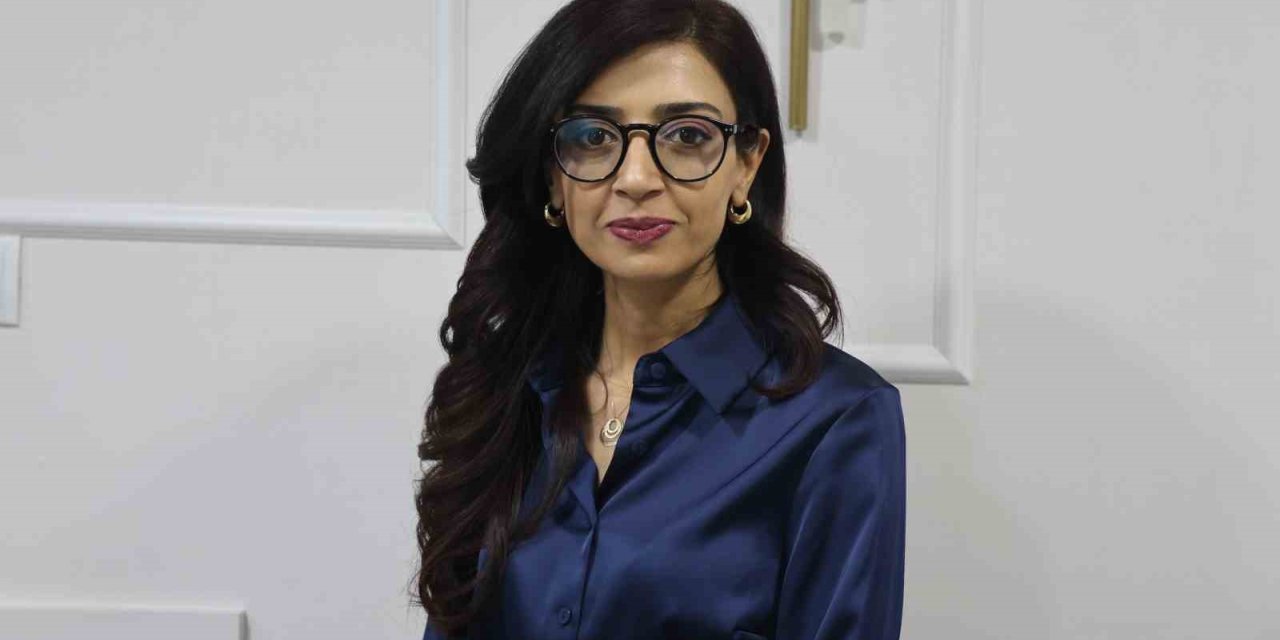 Psikiyatri Uzmanı Kiras: "Özellikle gece saatlerinde yoğun şiddet görüntülerinden uzak durmak gerekiyor"