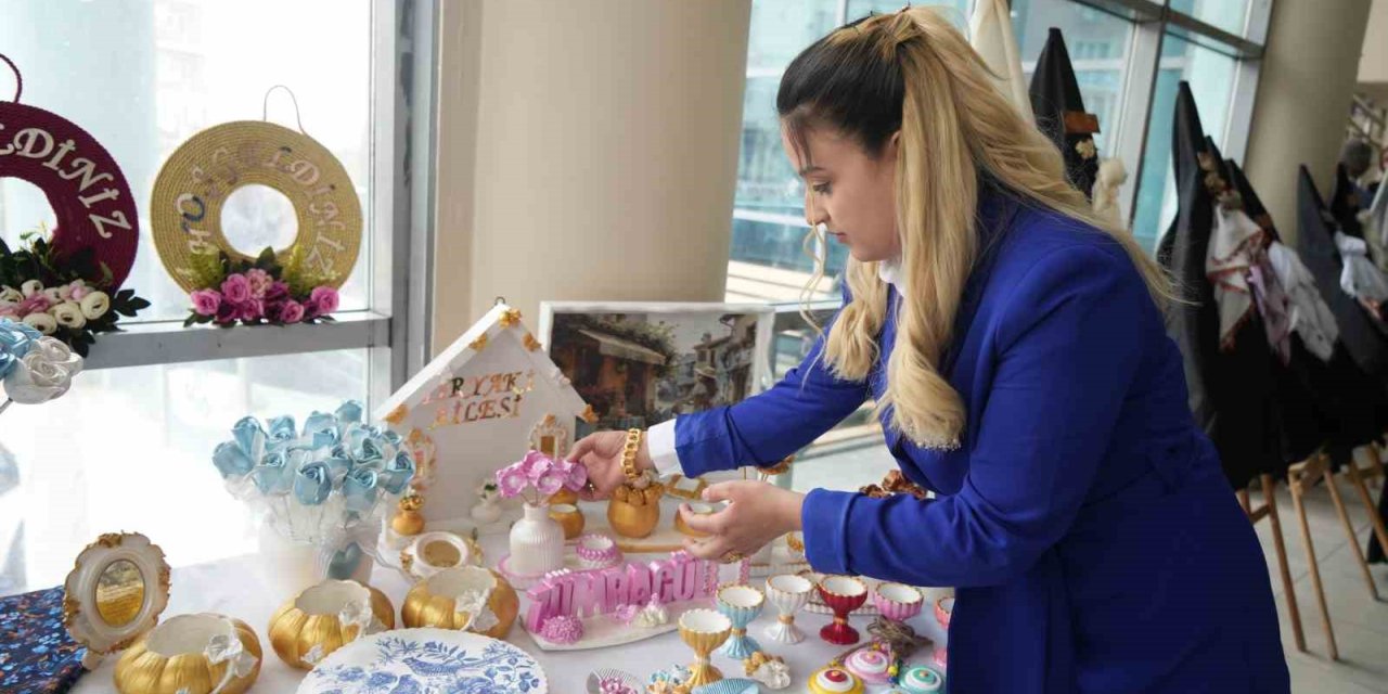 Iğdır’da kadınların el emeği 8 Mart’ta sergilendi