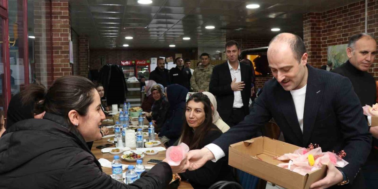 Oltu Kaymakamlığı  kadınları unutmadı