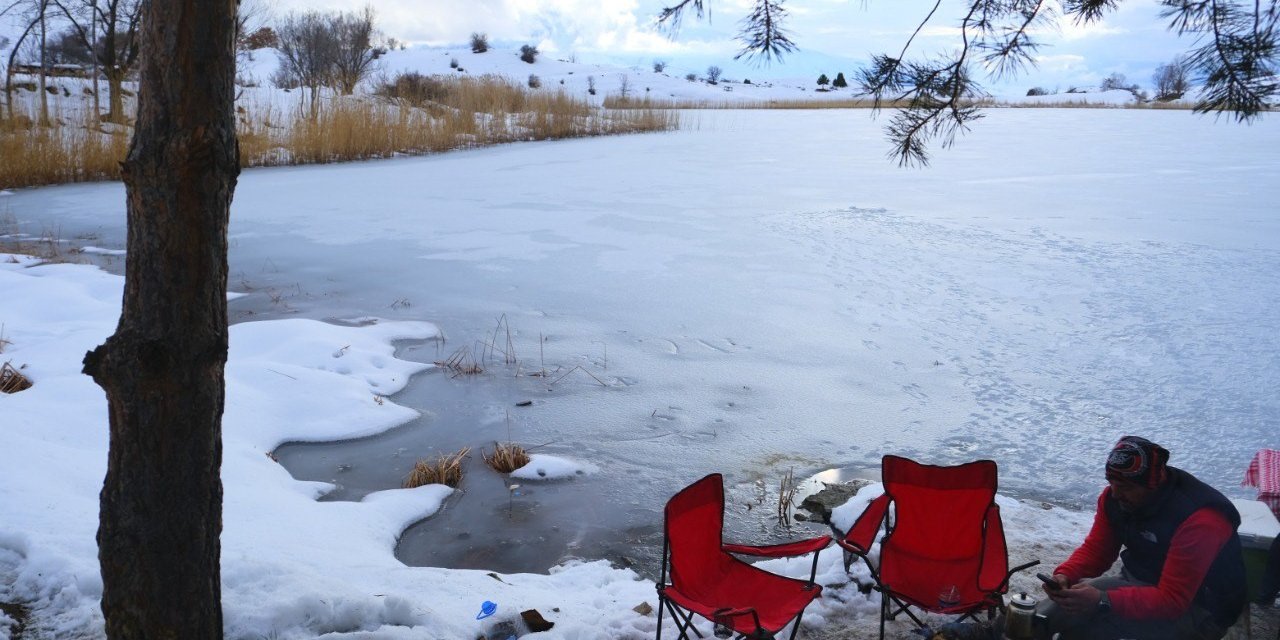 Erzincan’da geceleri dondurucu soğuklar etkisini sürdürüyor