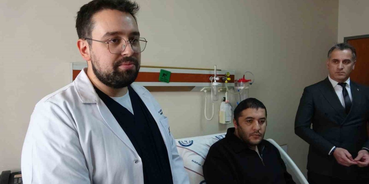 Yüksek riskli beyin ameliyatı Ardahan’da ilk kez yapıldı