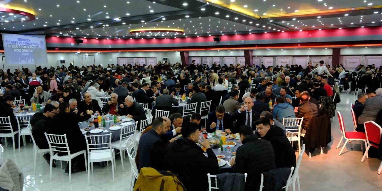 Erzincan TSO’nun iftar programı yoğun katılımla gerçekleştirildi