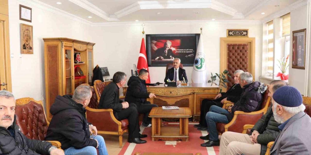 Başkan Çelebi vatandaşların sorunlarını dinledi