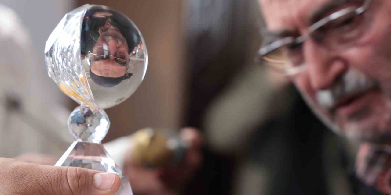 Elazığ’da Sakal-ı Şerif ve Hırka-i Şerif ziyarete açıldı