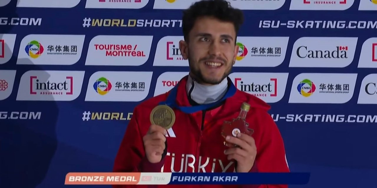 Furkan Akar’dan tarihi madalya