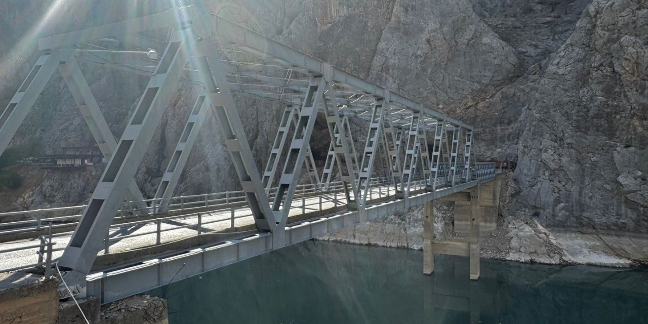 Kemaliye Köprüsü için aydınlatma projesi başlatıldı