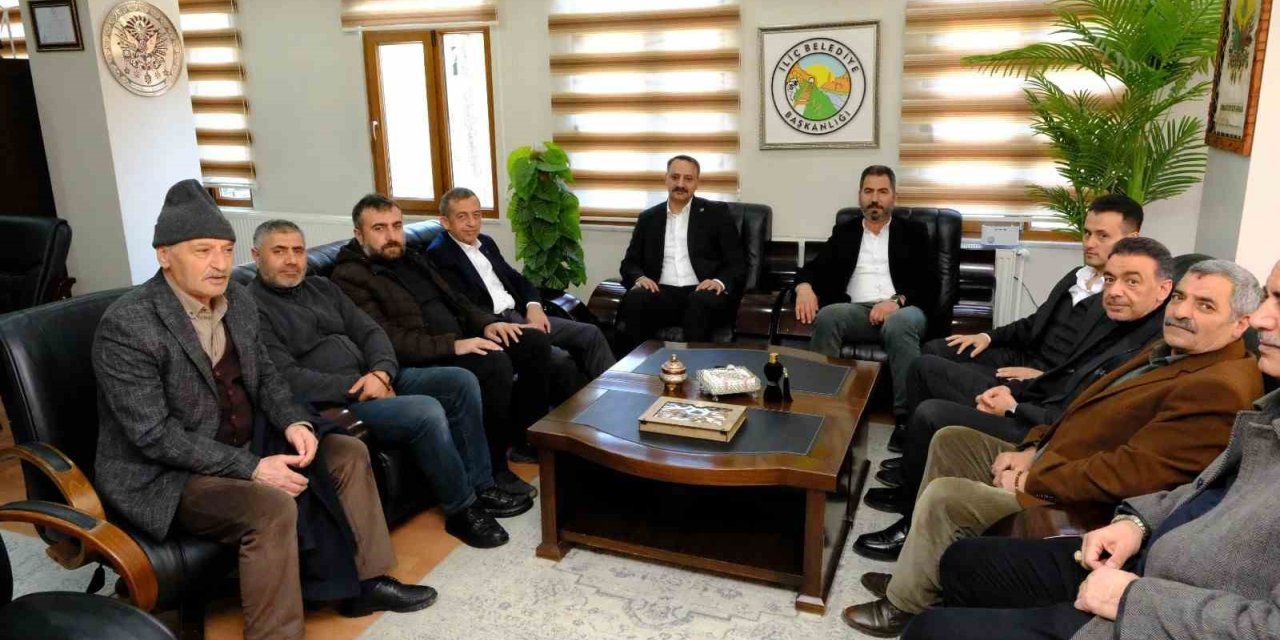 Tanoğlu, İliç’te esnafı ziyaret etti, iftarda buluştu