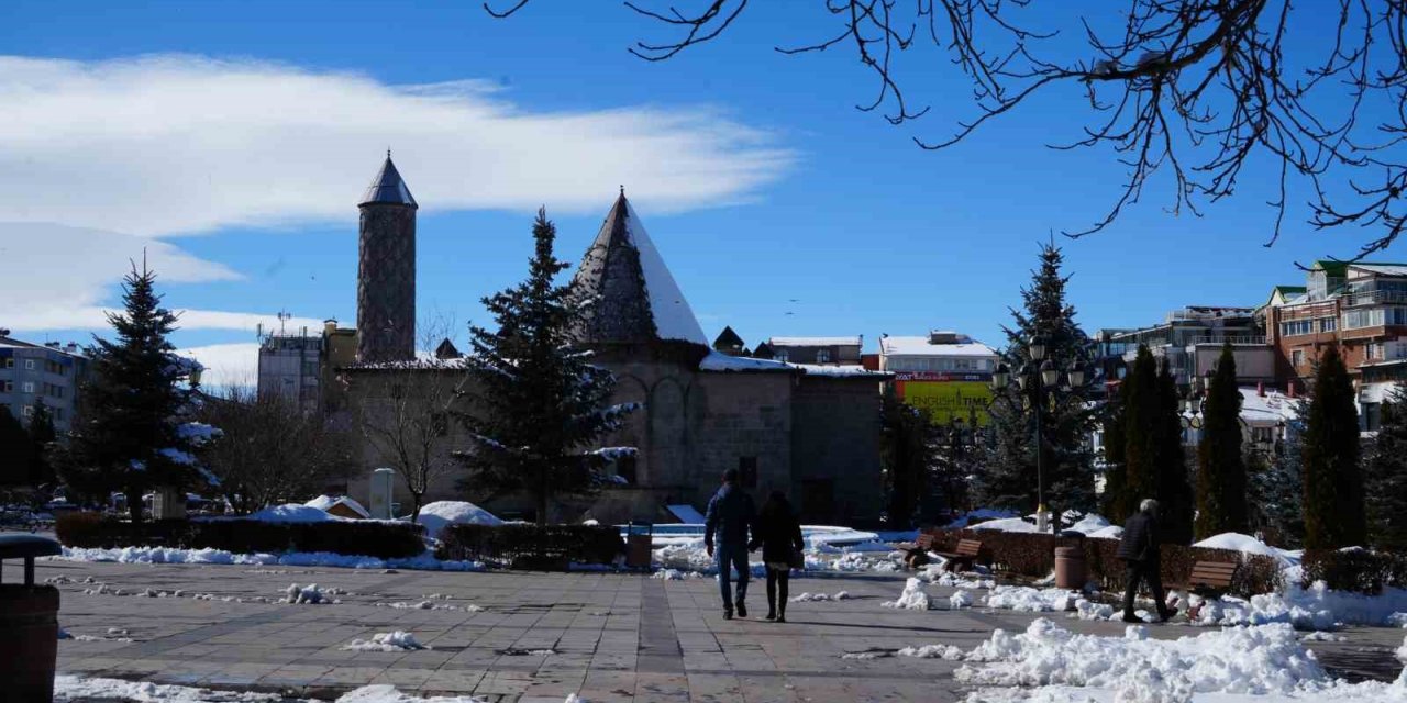 Kar Doğu’yu terk etmiyor