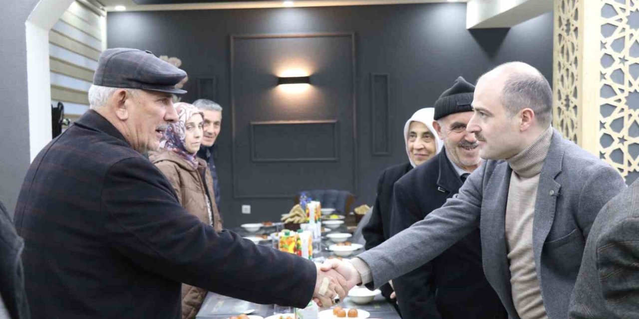 Şehit aileleri ve gaziler iftar sofrasında buluştular