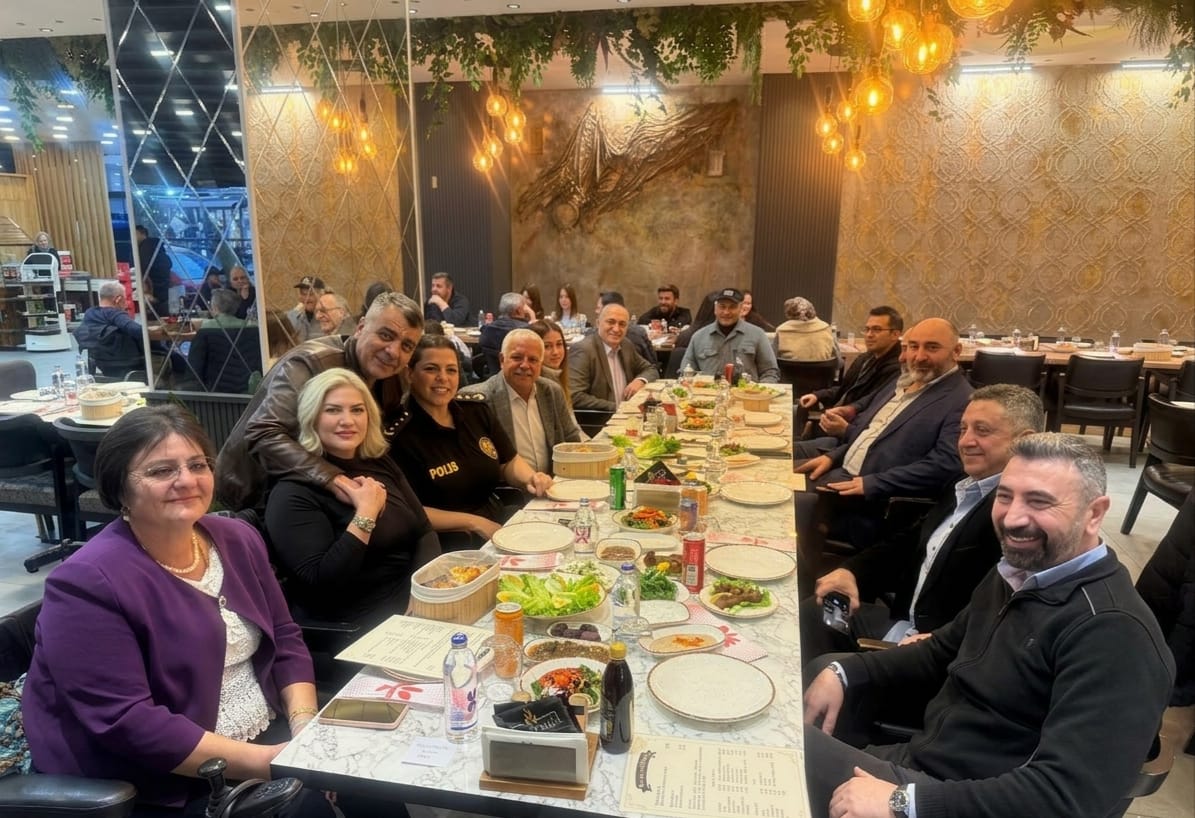 Manisa'da Kars ve Ardahanlı İş Dünyasını Buluşturan Anlamlı İftar